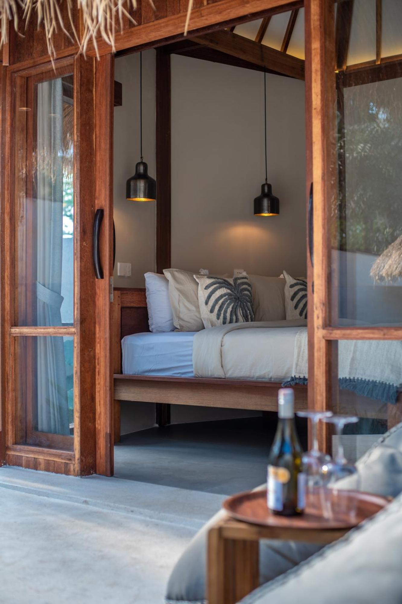 The Cove Gili Air Villa Exterior photo
